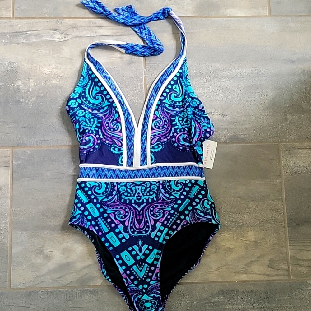 Red Carpet Pretty One Piece Swimsuit. New With Tags